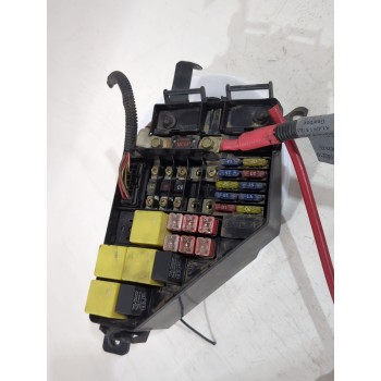 Recambio de caja reles / fusibles para rover 400 ii hatchback (rt) 414 si referencia OEM IAM YQE103210  
