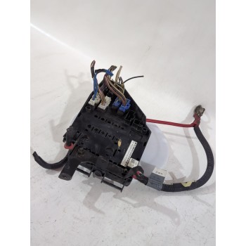 Recambio de caja reles / fusibles para rover 400 ii hatchback (rt) 414 si referencia OEM IAM YQE103210  
