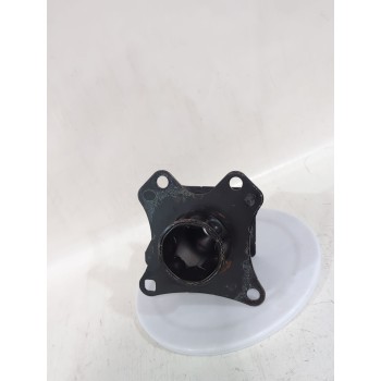 SOPORTE PARAGOLPES DELANTERO 05810249 
