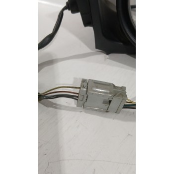 Recambio de retrovisor derecho para rover 400 ii hatchback (rt) 414 si referencia OEM IAM 4004102  