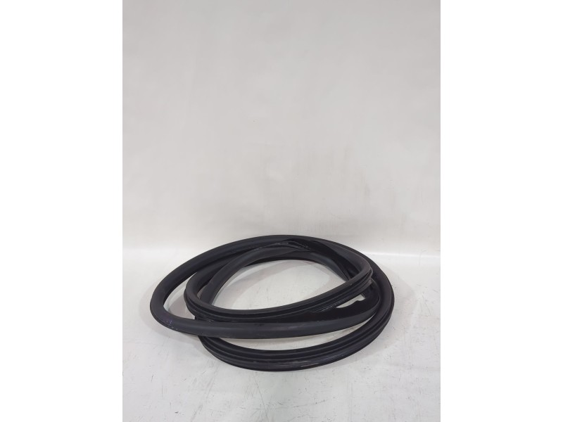 Recambio de gomas contorno puerta para peugeot 508 i (8d_) 2.0 bluehdi 150 referencia OEM IAM 1606913380  