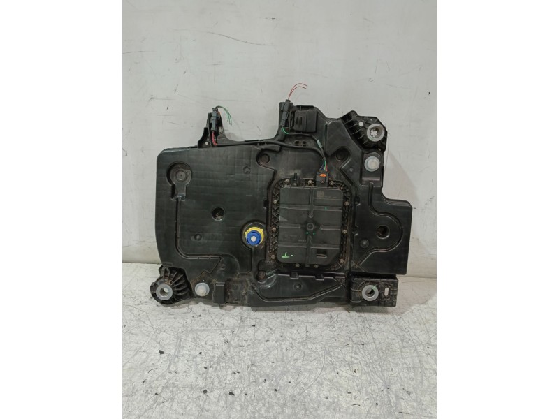 Recambio de deposito aditivo fap para peugeot 508 i (8d_) 2.0 bluehdi 150 referencia OEM IAM 21696001/21696900  
