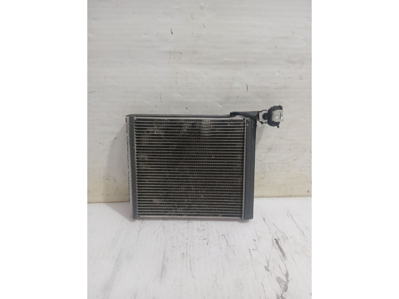 Recambio de evaporador aire acondicionado para toyota auris (_e15_) 1.33 dual-vvti (nre150_) referencia OEM IAM 8850102201  