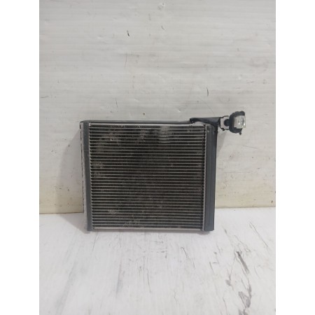 Recambio de evaporador aire acondicionado para toyota auris (_e15_) 1.33 dual-vvti (nre150_) referencia OEM IAM 8850102201  
