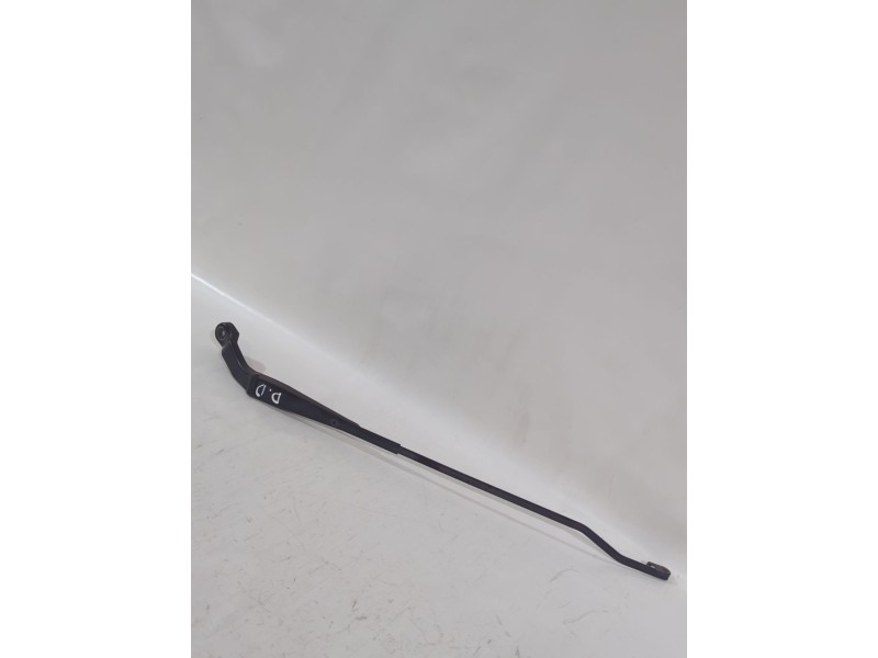 Recambio de brazo limpia delantero derecho para rover 400 ii hatchback (rt) 414 si referencia OEM IAM DKB102110  