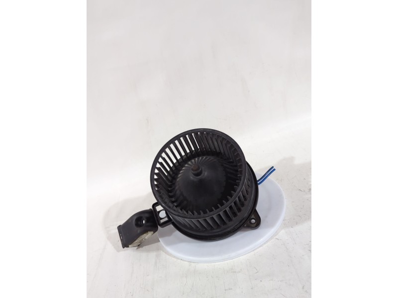 Recambio de motor calefaccion para rover 400 ii hatchback (rt) 414 si referencia OEM IAM JGC100150/W961834S  