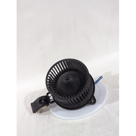 Recambio de motor calefaccion para rover 400 ii hatchback (rt) 414 si referencia OEM IAM JGC100150/W961834S  