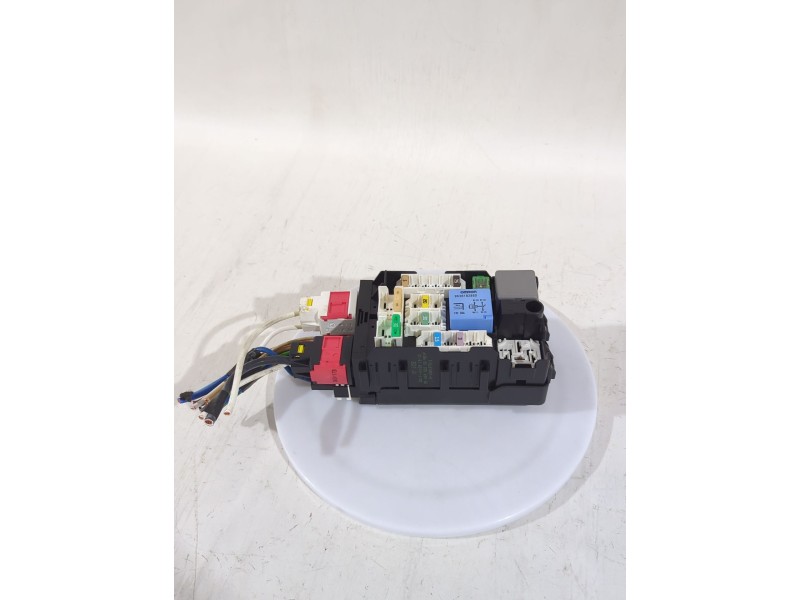 Recambio de caja reles / fusibles para peugeot 508 i (8d_) 2.0 bluehdi 150 referencia OEM IAM 9665492680  