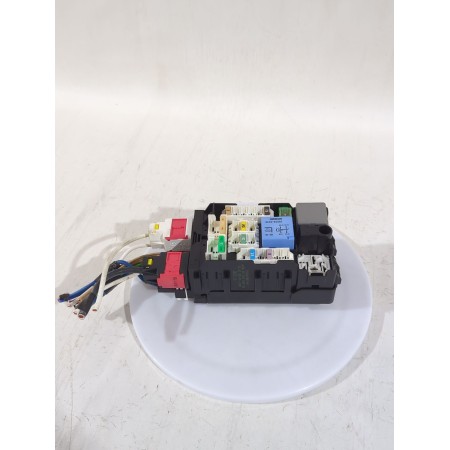 Recambio de caja reles / fusibles para peugeot 508 i (8d_) 2.0 bluehdi 150 referencia OEM IAM 9665492680  