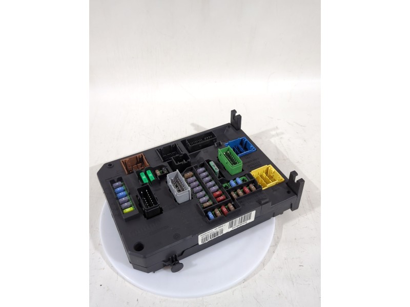 Recambio de caja reles / fusibles para peugeot 508 i (8d_) 2.0 bluehdi 150 referencia OEM IAM 980668798001  
