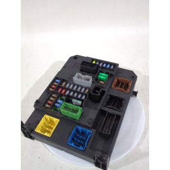 Recambio de caja reles / fusibles para peugeot 508 i (8d_) 2.0 bluehdi 150 referencia OEM IAM 980668798001  