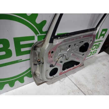 Recambio de puerta delantera derecha para opel zafira b cosmo referencia OEM IAM 124242  