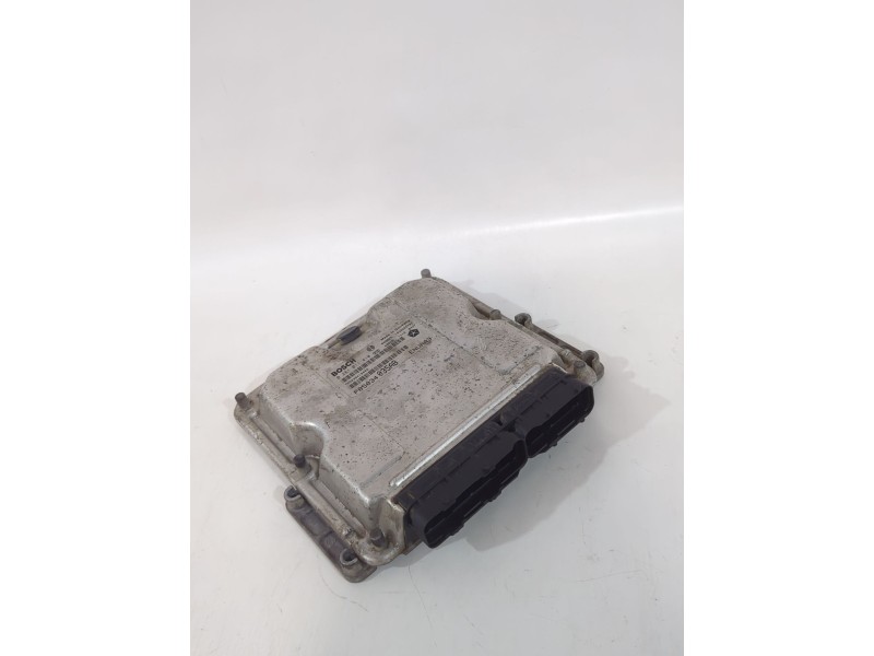 Recambio de centralita motor uce para chrysler pt cruiser (pt_) 2.2 crd referencia OEM IAM 0281011410/1039S02701/P05034035AB  