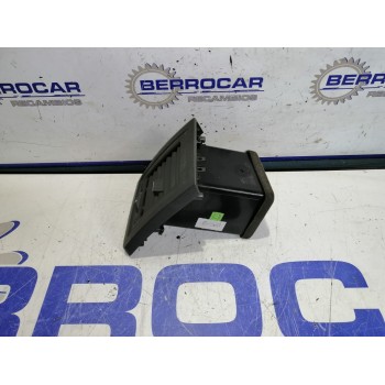 Recambio de rejilla aireadora para ssangyong kyron 2.0 referencia OEM IAM 6964009000  