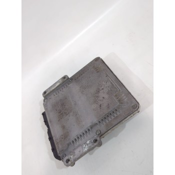 Recambio de centralita motor uce para chrysler pt cruiser (pt_) 2.2 crd referencia OEM IAM 0281011410/1039S02701/P05034035AB  