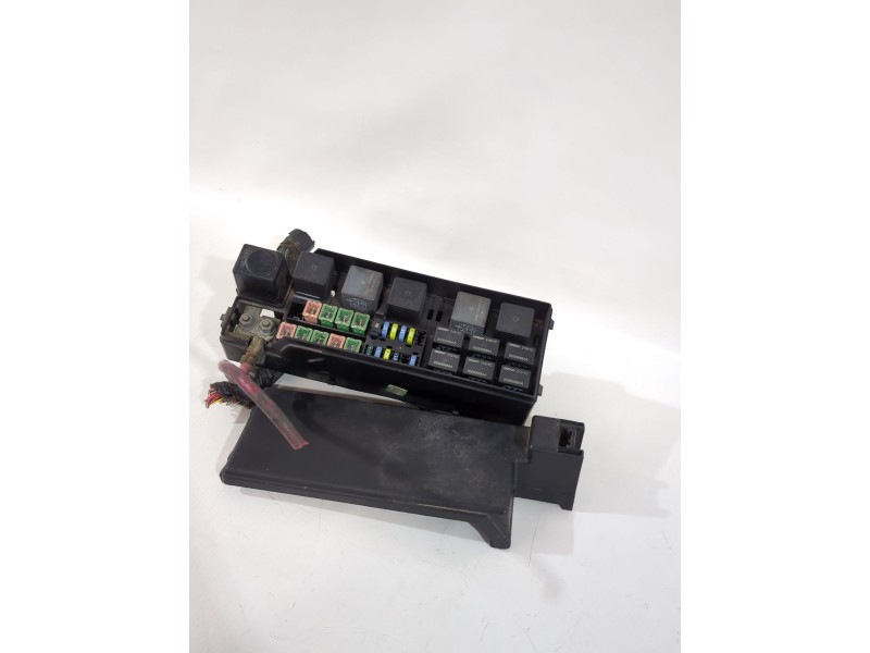 Recambio de caja reles / fusibles para chrysler pt cruiser (pt_) 2.2 crd referencia OEM IAM 72545188  