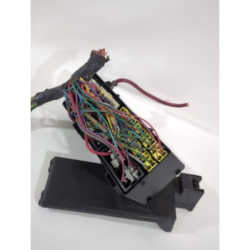 Recambio de caja reles / fusibles para chrysler pt cruiser (pt_) 2.2 crd referencia OEM IAM 72545188  