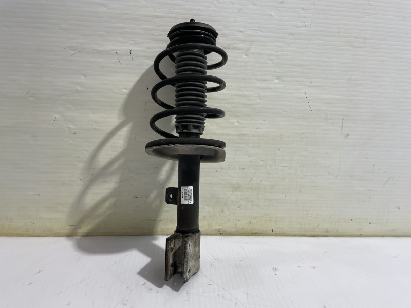 Recambio de amortiguador delantero derecho para citroën c4 sedan collection referencia OEM IAM 5202QH  