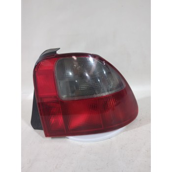 PILOTO TRASERO DERECHO XFB101040/F00R02S102 