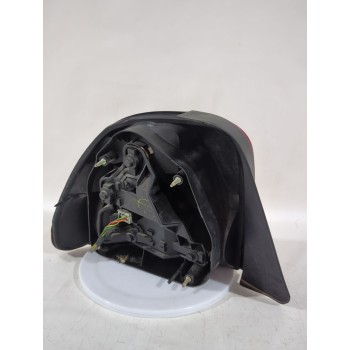 Recambio de piloto trasero derecho para rover 400 ii hatchback (rt) 414 si referencia OEM IAM XFB101040/F00R02S102  
