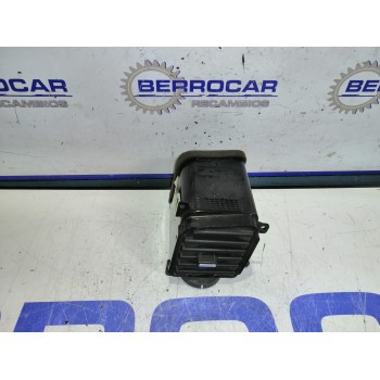 Recambio de rejilla aireadora para ssangyong kyron 2.0 referencia OEM IAM 6983009000  