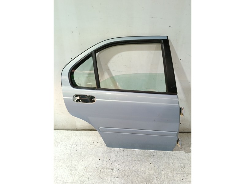 Recambio de puerta trasera derecha para rover 400 ii hatchback (rt) 414 si referencia OEM IAM BFA160060  