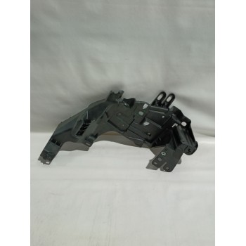Recambio de soporte faro izquierdo para renault referencia OEM IAM 622232066R  