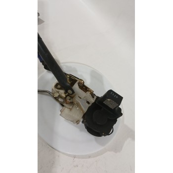 Recambio de cerradura puerta delantera derecha para rover 400 ii hatchback (rt) 414 si referencia OEM IAM FUB102730  
