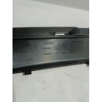 Recambio de moldura para peugeot referencia OEM IAM 1401072977  