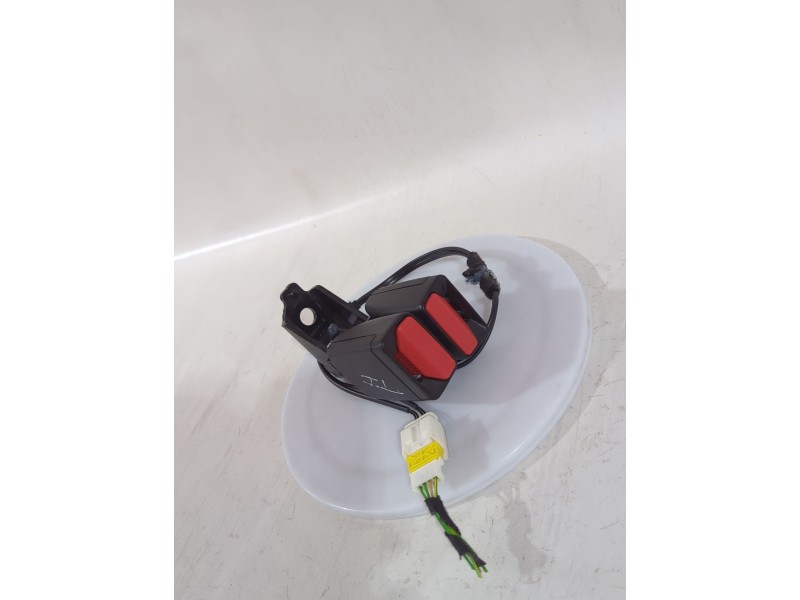 Recambio de enganche cinturon trasero izquierdo para peugeot 508 i (8d_) 2.0 bluehdi 150 referencia OEM IAM 8976J9/61639C7A  