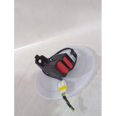Recambio de enganche cinturon trasero izquierdo para peugeot 508 i (8d_) 2.0 bluehdi 150 referencia OEM IAM 8976J9/61639C7A  
