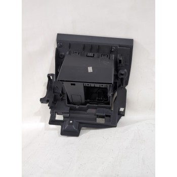 Recambio de guantera para peugeot 508 i (8d_) 2.0 bluehdi 150 referencia OEM IAM 825281/9686447777  