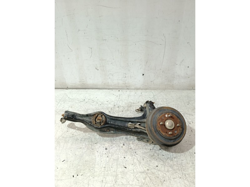 Recambio de mangueta trasera izquierda para rover 400 ii hatchback (rt) 414 si referencia OEM IAM RLB000070  