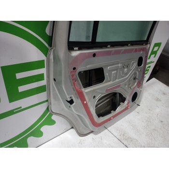 Recambio de puerta trasera izquierda para opel zafira b cosmo referencia OEM IAM 124241  