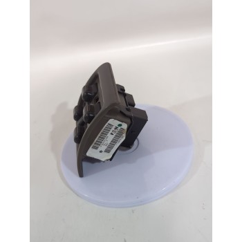 Recambio de mando elevalunas delantero izquierdo para chrysler pt cruiser (pt_) 2.2 crd referencia OEM IAM 0UK931L8AA  