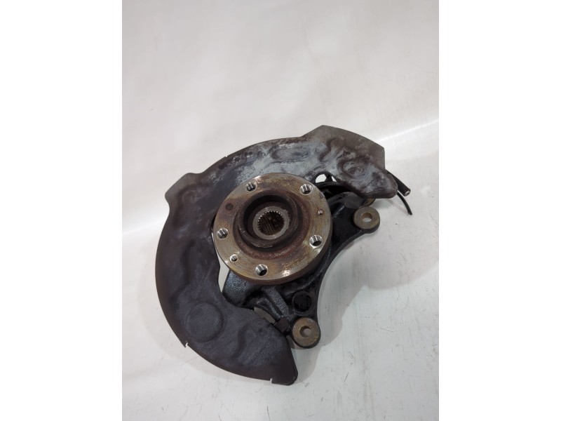 Recambio de mangueta delantera derecha para peugeot 508 i (8d_) 2.0 bluehdi 150 referencia OEM IAM 1640790580/968675148001  