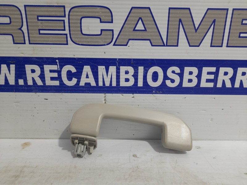 Recambio de asidero puerta delantera izquierda para peugeot expert furgón 1.6 blue-hdi fap referencia OEM IAM 9128W5  