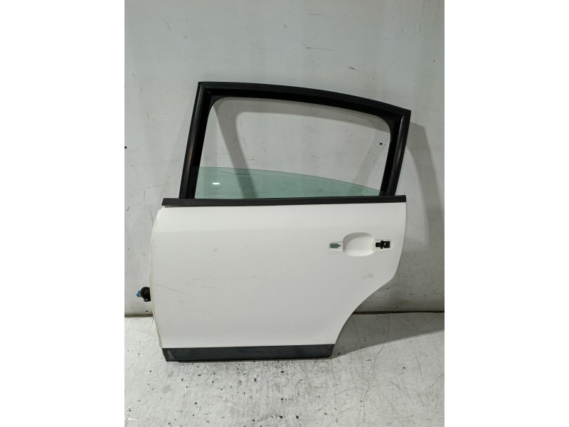 Recambio de puerta trasera izquierda para citroën c4 i (lc_) 1.6 16v referencia OEM IAM 9006H8  