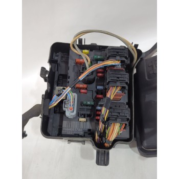 Recambio de caja reles / fusibles para peugeot 207/207+ (wa_, wc_) 1.4 hdi referencia OEM IAM 9664055780/9657287180  
