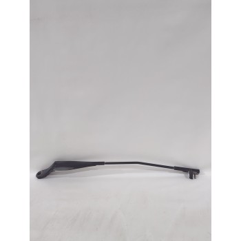 Recambio de brazo limpia delantero izquierdo para peugeot 207/207+ (wa_, wc_) 1.4 hdi referencia OEM IAM 6429AL/A7DAGCC  