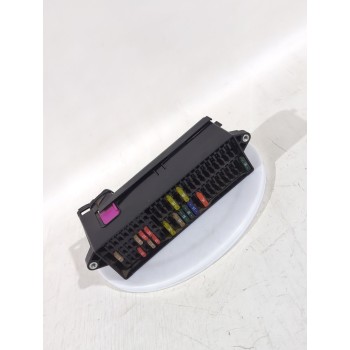CAJA RELES / FUSIBLES 5J0937615A 