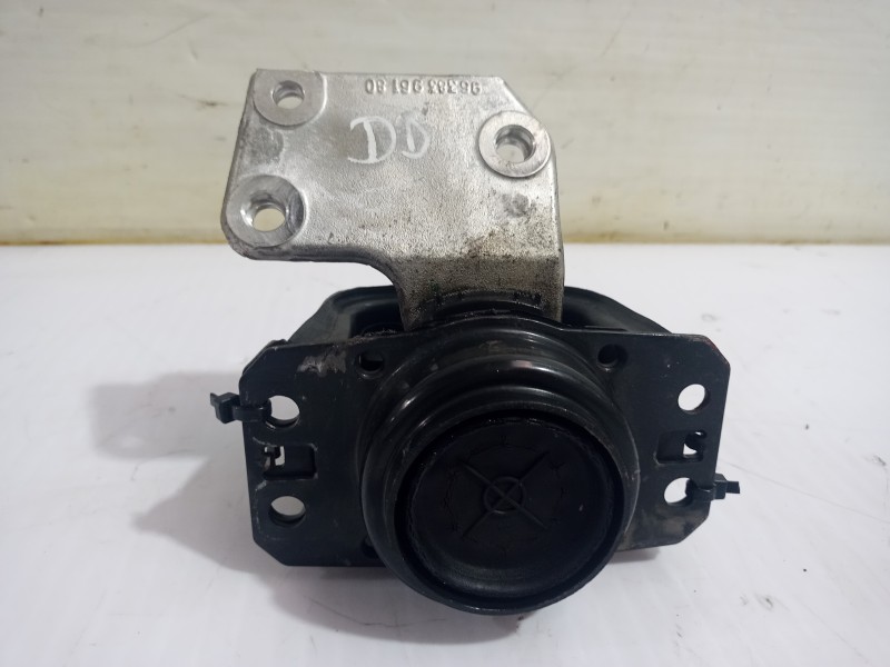 Recambio de soporte motor derecho para citroën c4 sedan collection referencia OEM IAM 9638396180  
