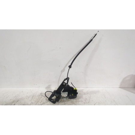 Recambio de cerradura puerta trasera derecha para kia cee´d hatchback (ed) 1.6 crdi 90 referencia OEM IAM 814201H000  