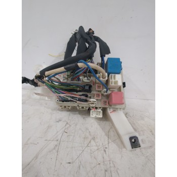 Recambio de caja reles / fusibles para toyota auris (_e15_) 1.33 dual-vvti (nre150_) referencia OEM IAM 8273002D10  