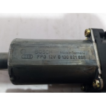 Recambio de motor elevalunas trasero derecho para volkswagen passat berlina (3b3) advance referencia OEM IAM 0130821696  