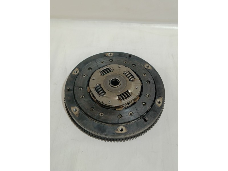 Recambio de kit embrague para peugeot 207/207+ (wa_, wc_) 1.4 hdi referencia OEM IAM 1611266580  