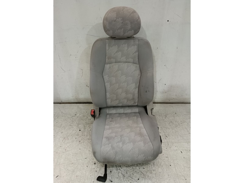 Recambio de asiento delantero izquierdo para mercedes-benz clase c (w203) c 200 kompressor (203.045) referencia OEM IAM   