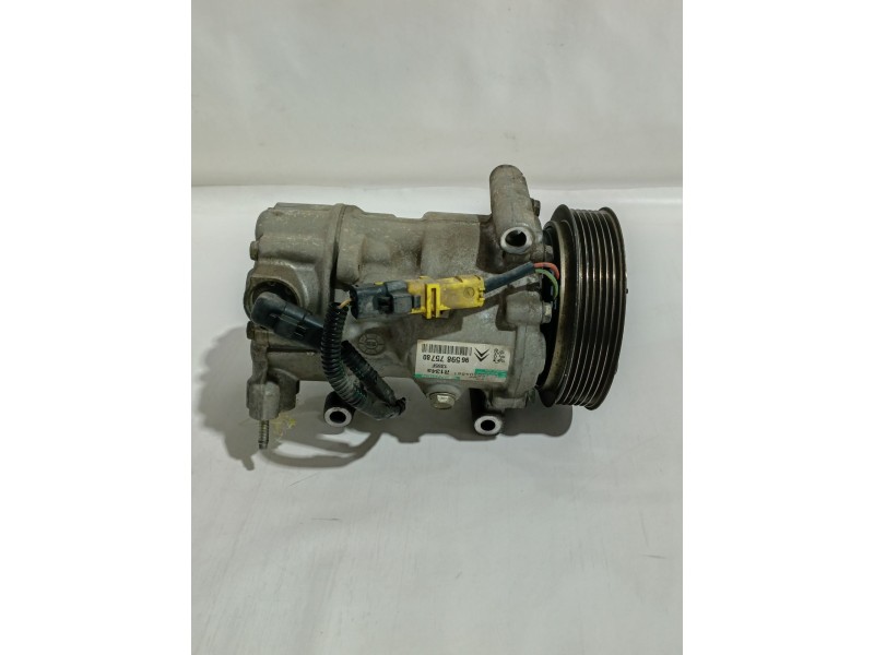 Recambio de compresor aire acondicionado para peugeot 207/207+ (wa_, wc_) 1.4 hdi referencia OEM IAM 9822826880/96598757  