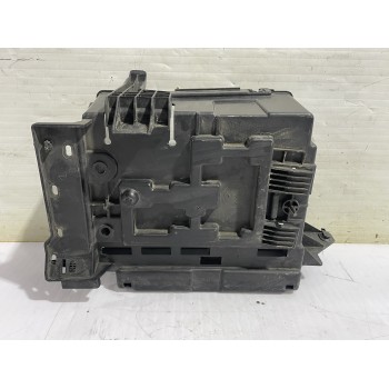 Recambio de soporte bateria para peugeot 207 confort referencia OEM IAM 9686203780  