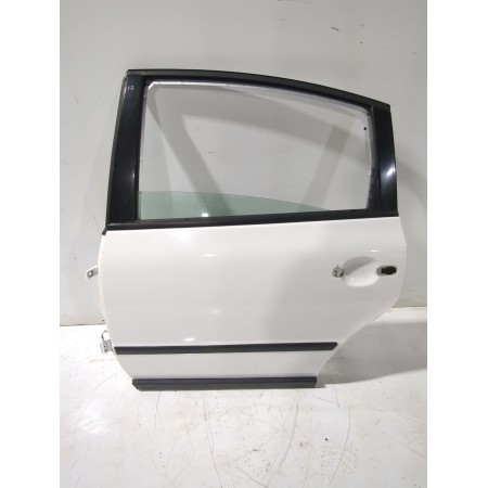 Recambio de puerta trasera izquierda para volkswagen passat b5.5 (3b3) 1.9 tdi referencia OEM IAM 3B5833051AB  